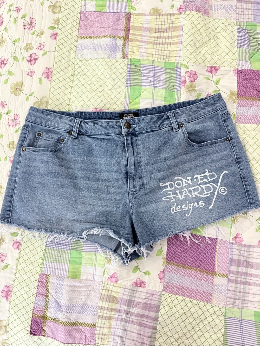 Ed Hardy Born Free Blue Bird Tattoo Graphic Cutoff Jean Shorts 18W